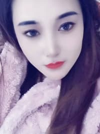 Escort luna (vercelli)