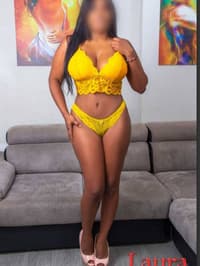 Escort laura (campobasso)