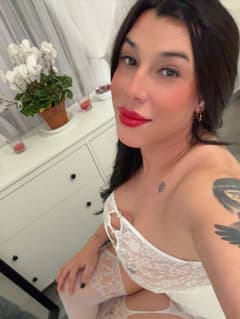 PRISCILLA MEYER trans Torino
