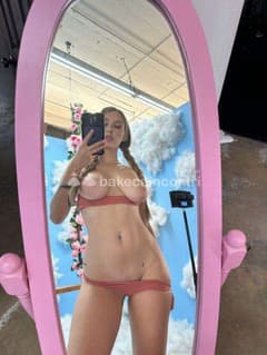 Donna che vive in modo naturale