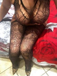 Curvy tremendamente sexy