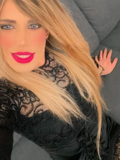 Anitta Dlasera trans Torino