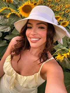 Aurora estella escort donne Pistoia