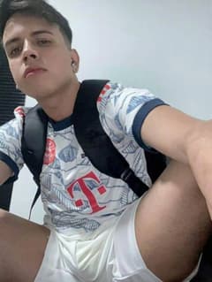 VENEZUELANO trans Cuneo