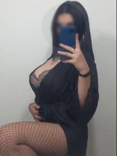 Anna sexy massaggiatrice