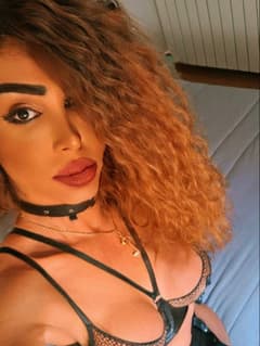 Rosaxxxl trans Roma