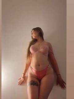 Pamela modena