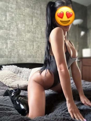 3281648942