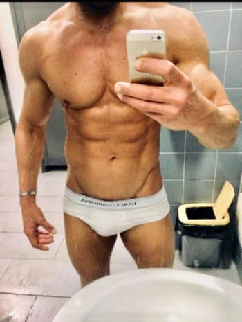 3922764622