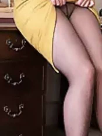 3890408959