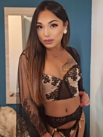 Mia ladyboy