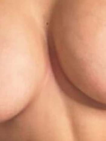3894365590