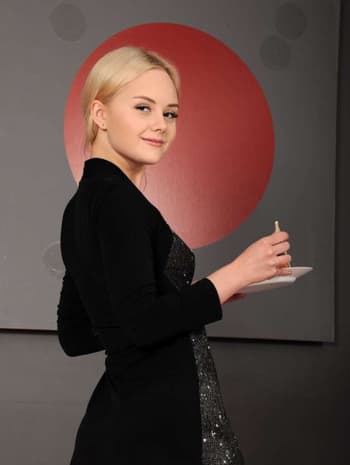 July 23 anni Escort Milano | Moscarossa | MOSCAROSSA