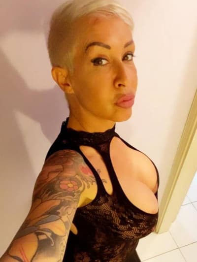 Escorts donne gloria (bra) Escorts donne gloria (bra)