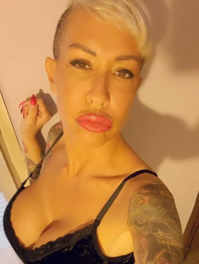 Escorts donne gloria (bra) Escorts donne gloria (bra)